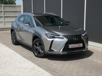 Lexus UX 250H HYBRID *Trekhaak* +LEDER +Zetelverwarming +GPS beschikbaar voor biedingen