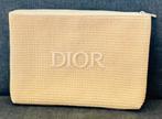 Dior pouch case, Bijoux, Sacs & Beauté, Trousses de toilette, Beige, Enlèvement ou Envoi, Neuf
