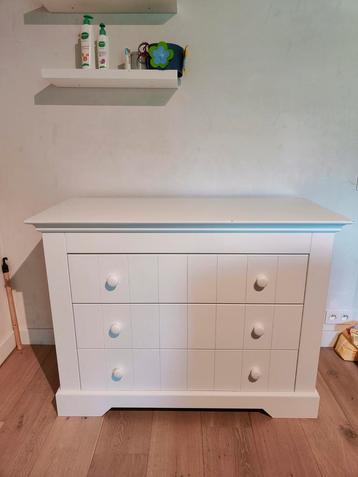 Grote Bopita commode