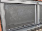 Velux MHL UK00 5060C handmatige zonwering (3 beschikbaar), Ophalen