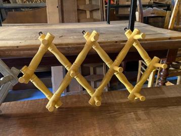 Geschilderde Kapstokken beschikbaar voor biedingen