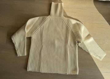 Pull col roulé Blanc Bleu blanc cassé neuf taille L beschikbaar voor biedingen
