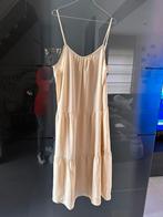 Jurk slechts 44, Kleding | Dames, Jurken, Only, Beige, Maat 42/44 (L), Ophalen of Verzenden