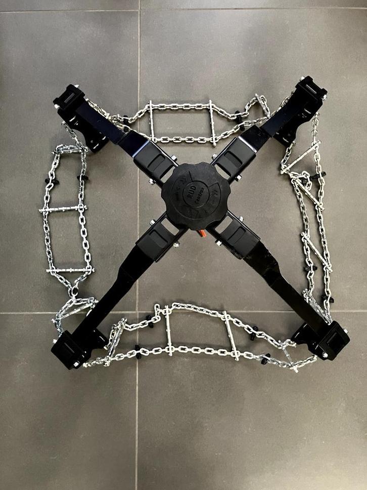 Sneeuwkettingen - Centrax, Auto diversen, Sneeuwkettingen, Zo goed als nieuw, Ophalen