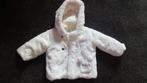 grain de blé, un petit manteau blanc pour la fille 6 mois, Enlèvement ou Envoi, Fille, Manteau