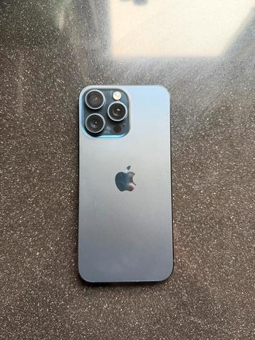 Iphone 15 pro max ocean blue 256GB beschikbaar voor biedingen