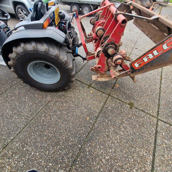 Spitmachine.  Falc. Spitter. Grondbewerking, Tuin en Terras, Hand-tuingereedschap, Gebruikt, Ophalen