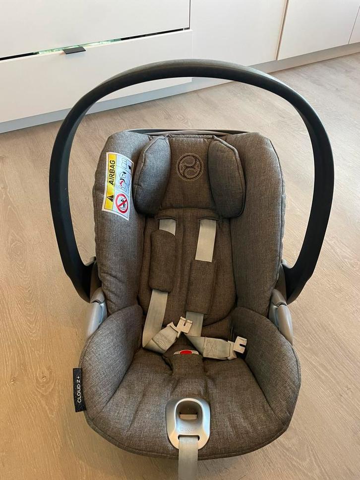 Cybex Z base + Cloud Z i-size + Sirona Z i-size, Kinderen en Baby's, Autostoeltjes, Gebruikt, Overige merken, 0 t/m 18 kg, Isofix