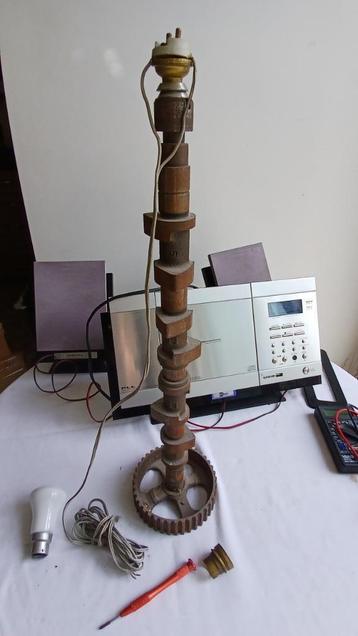 Abracam van motor naar lamp  beschikbaar voor biedingen