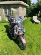 Vespa gts 300 Touring, Scooter, 12 t/m 35 kW, Particulier, 278 cc