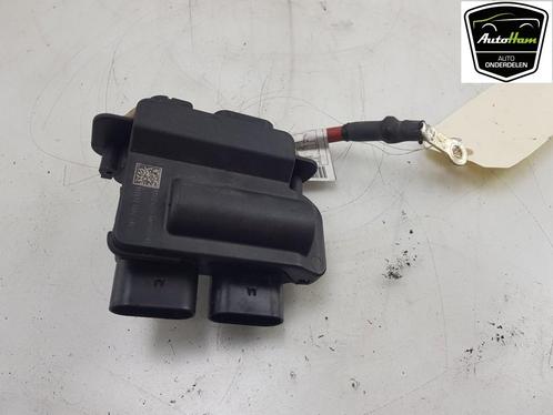 ZEKERINGKAST BMW X5 (F15) (|928550205|61149285502|), Auto-onderdelen, Elektronica en Kabels, BMW, Gebruikt