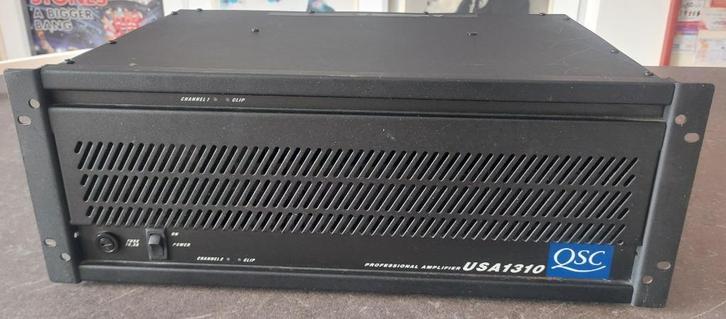 QSC USA1310 Pro-Amplifier, Muziek en Instrumenten, Versterkers | Keyboard, Monitor en PA, Gebruikt, P.A., 500 tot 1000 watt, Ophalen of Verzenden