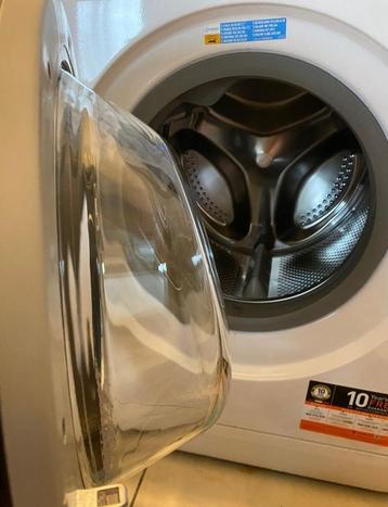 Wasmachine perfecte staat beschikbaar voor biedingen