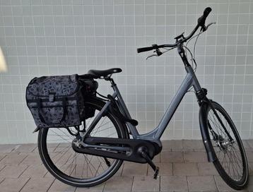 Elektrische fiets te koop met weinig km.  beschikbaar voor biedingen