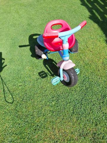 Gratis driewieler beschikbaar voor biedingen