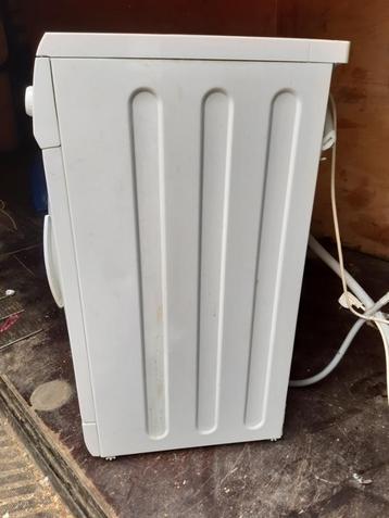 zeer goed werkende droogkast beschikbaar voor biedingen