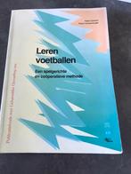 boek leren voetballen, Boeken, Zo goed als nieuw, Ophalen