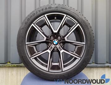 Winterwielen BMW i4 Styling 858M velgen met Goodyear banden