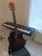 Acoustic guitar with electronics+cable, Muziek en Instrumenten, Snaarinstrumenten | Gitaren | Akoestisch, Ophalen, Zo goed als nieuw