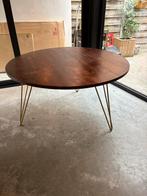 Ronde design tafel Allon Dery - 135cm - gouden poten, Huis en Inrichting, Ophalen, Gebruikt, 100 tot 150 cm, Rond