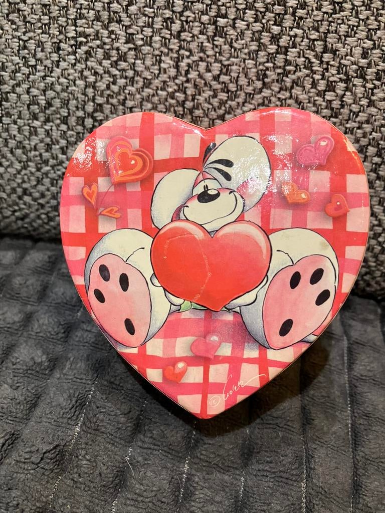 Diddl doosje in karton in hartvorm 9 x 9 x 4,4 cm, Verzamelen, Diddl, Ophalen of Verzenden, Diddl, Gebruikt