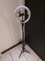 Ringlamp met telefoonhouder, Ophalen, Zo goed als nieuw, Lamp of Flitsset