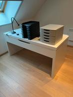 Ikea Malm bureau met uitschuifbaar blad, Huis en Inrichting, Ophalen, Zo goed als nieuw, Bureau