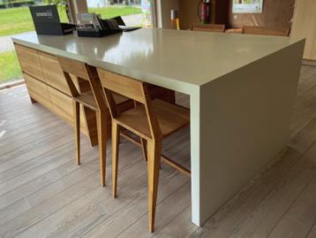 Keukeneiland in notelaar met silestone werkblad, Neuf, 200 cm ou plus, Moins de 100 cm, Enlèvement