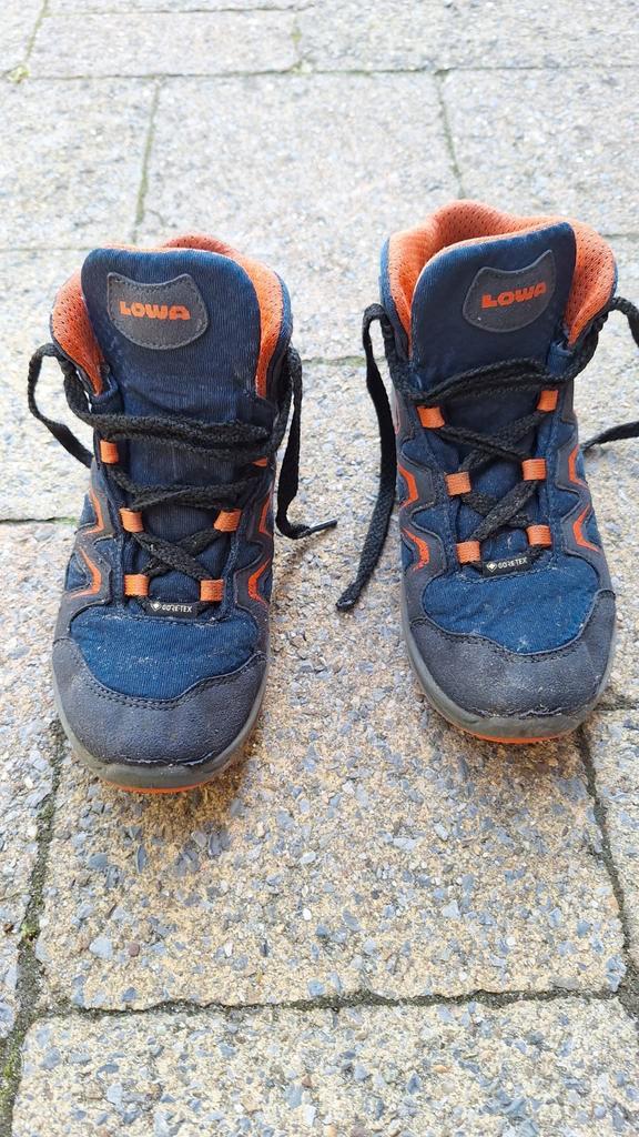 LOWA wandelschoenen voor kids (maat 36), Sport en Fitness, Bergsport en Wandelen, Gebruikt, Ophalen