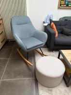 Schommelstoel + poef, Ophalen, Zo goed als nieuw