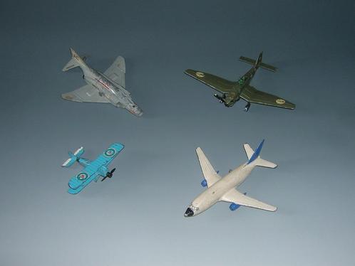 Metalen miniatuur vliegtuigen, Hobby en Vrije tijd, Modelauto's | Overige schalen, Overige typen, Ophalen of Verzenden