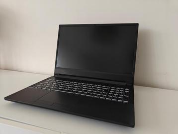 XMG Apex 15 - RTX 3060/R9 5900HX/16GB/1TB batterij defect beschikbaar voor biedingen