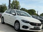 Fiat Tipo 1.4i AIRCO/ CRUISE/ NAVI/ GARANTIE 12MOIS, Auto's, Voorwielaandrijving, Stof, Gebruikt, 4 cilinders