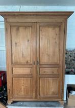 Antieke garderobe, Ophalen, Gebruikt