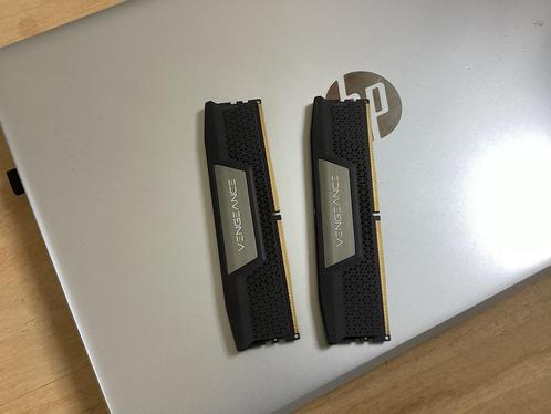 Corsair 2 x 16 GB 6400 MHz DDR5 Corsair RAM-strips, Computers en Software, RAM geheugen, Zo goed als nieuw, Desktop, 32 GB, DDR5
