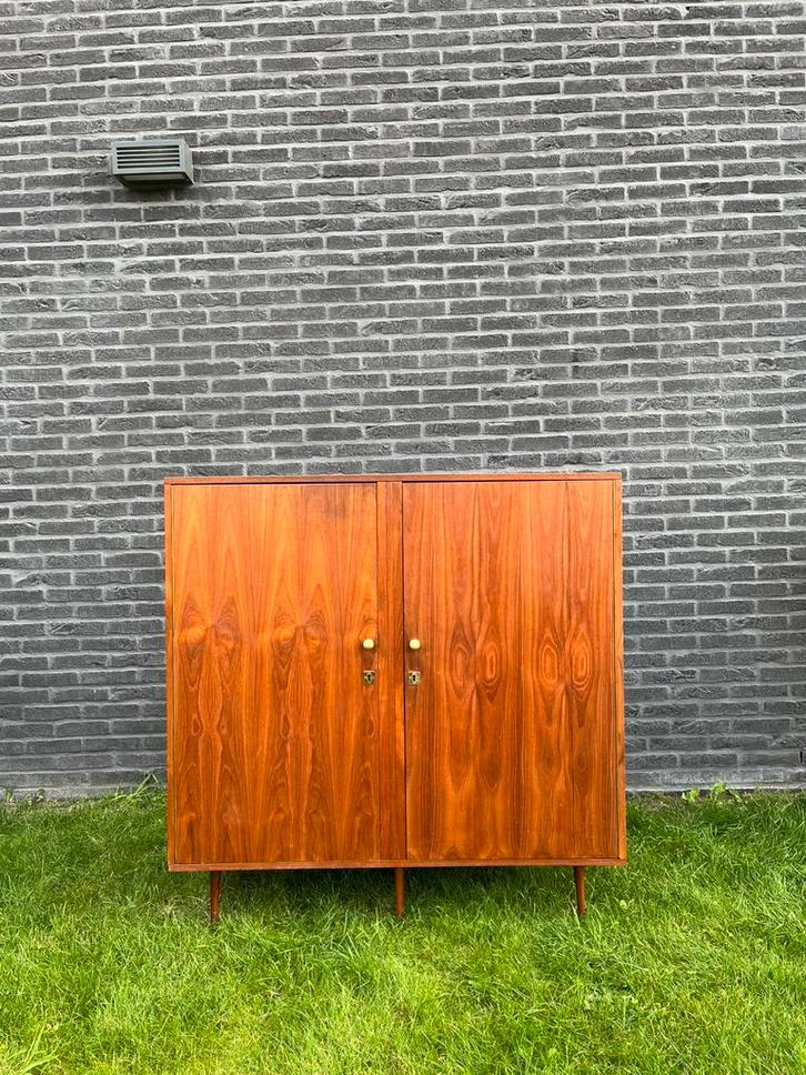 Vintage dressoir, Huis en Inrichting, Kasten | Dressoirs, Zo goed als nieuw, Ophalen