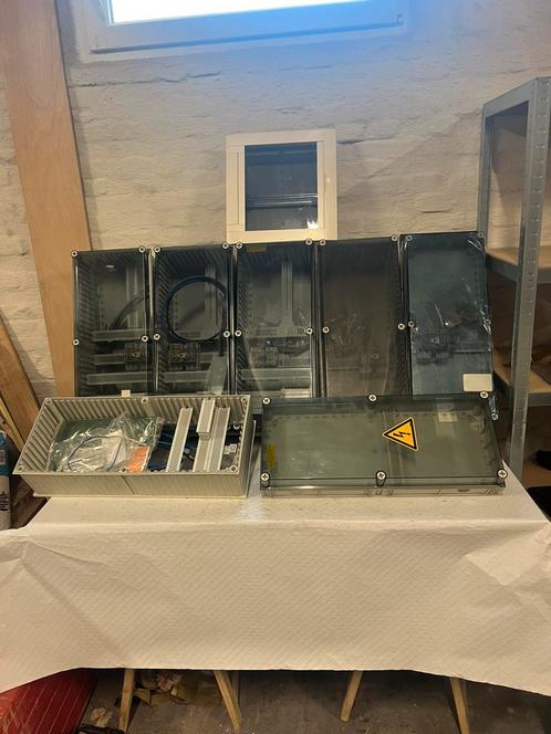 Professioneel elektriciteit materialen, Doe-het-zelf en Bouw, Elektriciteit en Kabels, Zo goed als nieuw, Ophalen