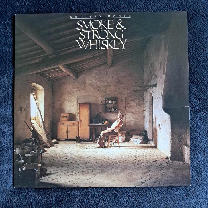 LP Christy Moore – Smoke & Strong Whiskey, Cd's en Dvd's, Vinyl | Wereldmuziek, Gebruikt, Europees, 12 inch, Ophalen of Verzenden
