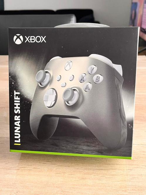 Xbox series controller - Lunar shift, Games en Spelcomputers, Spelcomputers | Xbox | Accessoires, Zo goed als nieuw, Controller