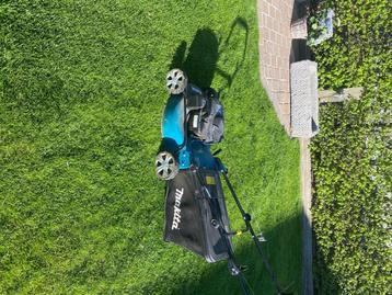 Grasmachine, Tuin en Terras, Grasmaaiers, Cirkelmaaier, Gebruikt, Makita- gamma, Ophalen of Verzenden