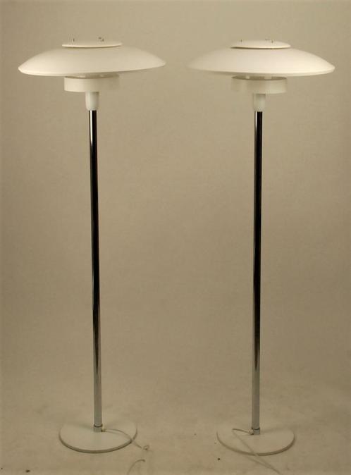 Vintage 1980's Lyskaer vloerlampen set van 2 stuks, Huis en Inrichting, Lampen | Vloerlampen, Gebruikt, Kunststof, Ophalen