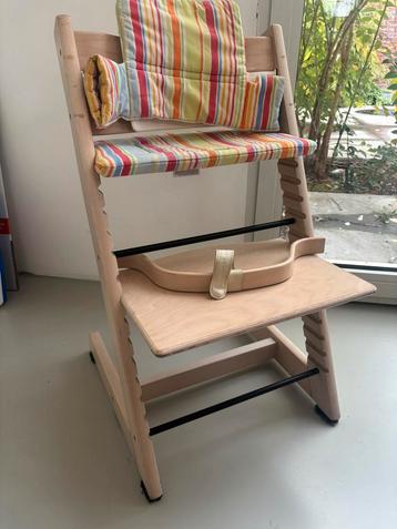 Te koop: Stokke Tripp Trapp met babyzitje , in goede staat, Enlèvement, Comme neuf, Chaise évolutive