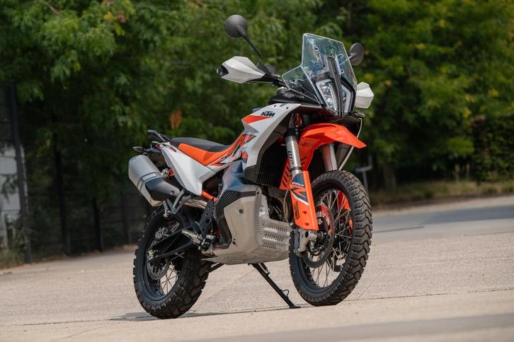 KTM 890 Adventure R (04/2025) – eindejaarspromo, Motoren, Motoren | KTM, Bedrijf, Enduro, meer dan 35 kW, 2 cilinders, Motorrijbewijs A