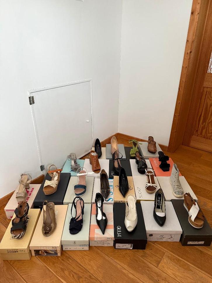 Lot 23 paires chaussures femme été – Pointures 36–37, Kleding | Dames, Schoenen, Gedragen, Overige typen, Ophalen