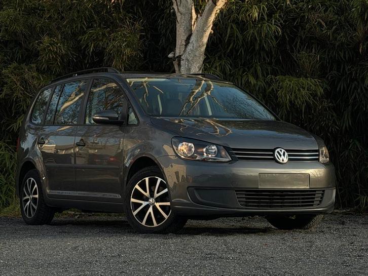 Volkswagen Touran 2014 – Benzine – 128 000 km –  7 zitter, Auto's, Volkswagen, Bedrijf, Te koop, Touran, Benzine, Ophalen