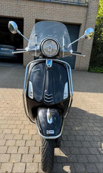 Vespa primavera 125