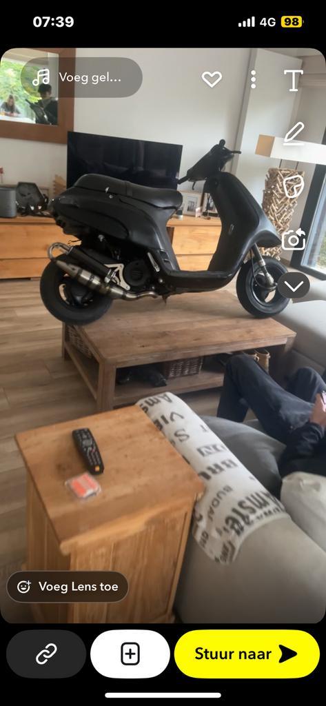 Typhoon, Fietsen en Brommers, Scooters | Piaggio, Zo goed als nieuw, Tweetakt, Ophalen