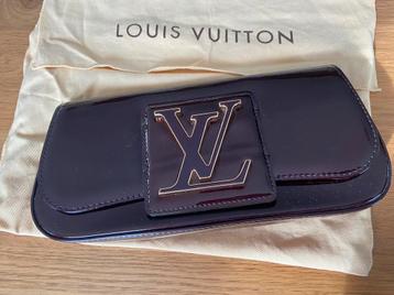 Louis Vuitton etui 