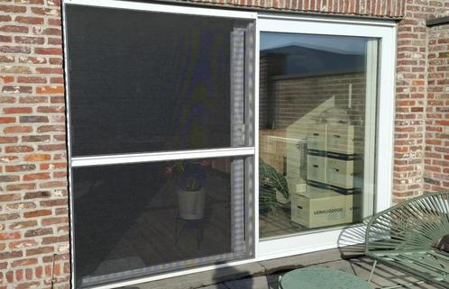 Schuifvliegenraam met petscreen 151 cm breed en 202 cm hoog, Doe-het-zelf en Bouw, Deuren en Vliegenramen, Zo goed als nieuw, Hordeur