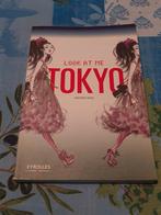 Livre "Look at me Tokyo" Antoine Kruk, Livres, Mode, Kruk, Utilisé, Enlèvement ou Envoi, Mode en général